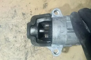 VOLVO S40 2 generation (2004-2012) Стартер 30795405 33123260