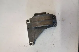 VOLVO S80 2 generation (2006-2020) Engine Bracket Right Side 30680770 33129262