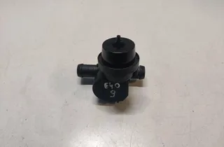 VOLVO XC60 1 generation (2008-2017) Coolant Hose Pipe 31338891 33160274