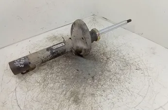 SEAT Toledo 2 generation (1999-2006) Pravý predný tlmič nárazov 27609909