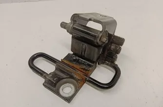 AUDI A3 8P (2003-2013) Front left Door Hinge 8E0831411 27648646