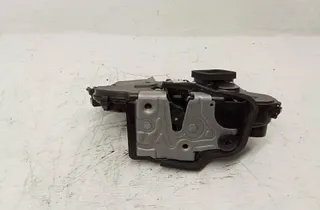 VOLKSWAGEN ID.3 1 generation (2019-2023) Pravý predný dverový zámok 10B837016 27712378