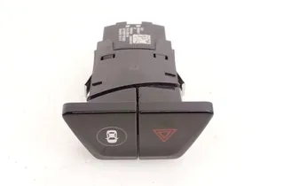 BMW 5 Series G30/G31 (2016-2023) Tlačidlo núdzovej situácie 6993047 33581618