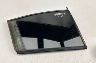 KIA Sportage 3 generation (2010-2015) Ľavé zadné dvere okno DOT618M322AS3,43R00351 34110346