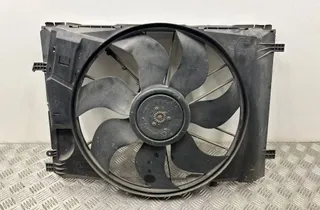 MERCEDES-BENZ C-Class W204/S204/C204 (2004-2015) Motorový chladiaci ventilátor Radiátor 0130307015 34123270