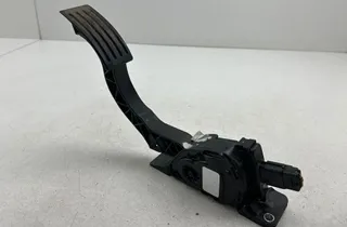 FORD Focus 4 generation (2018-2024) Throttle Pedal 34124373