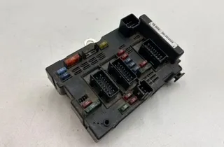 CITROËN C5 2 generation (2008-2017) Fuse box 23013073,9646405180 34099770