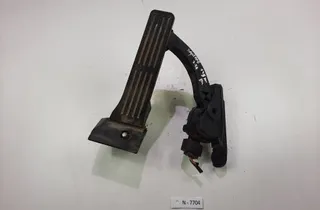 HYUNDAI Santa Fe CM (2006-2013) Throttle Pedal 281642F000 34123568