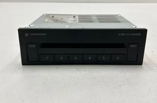 VOLKSWAGEN Passat B7 (2010-2015) CD menič 3C0035110 34104378