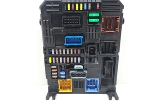 OPEL Corsa F (2019-2023) Блок управления Комфорт 9832880280 33571844