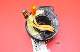 TOYOTA Avensis 2 generation (2002-2009) Steering Wheel Airbag 33667599