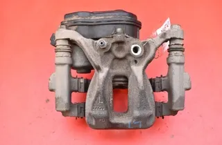 TOYOTA C-HR 1 generation (2016-2023) Ľavý zadný brzdový strmeň 33793111