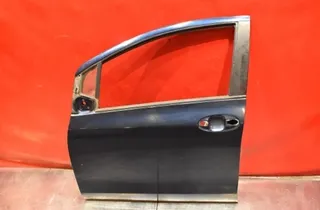 TOYOTA Yaris 2 generation (2005-2012) Predné ľavé dvere 33910124