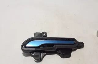 TESLA Model 3 1 generation (2017-2024) Наружная ручка боковых правых дверей 33210628