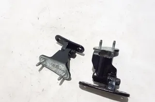 MERCEDES-BENZ GLE W167 (2019-2024) Pravý zadný dverový pant A1677304400 33923910