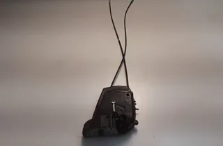 TOYOTA Prius 2 generation (XW20) (2003-2011) Замок боковых правых дверей 6905047050 33444371