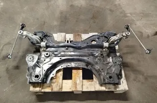 PEUGEOT 308 T9 (2013-2021) Передний траверс 33393883