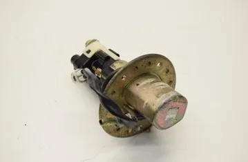 SUZUKI GSX-R Palivové čerpadlo 15100-35F30 32801083