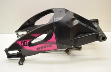 SUZUKI GSX-R Zadný kyvný rameno 33389581