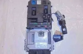 CITROËN C3 Picasso 1 generation (2008-2016) Sada ECU motora 9674245180 32473175