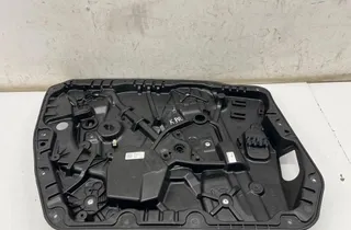 MERCEDES-BENZ GLE W167 (2019-2024) Zdvíhač pravého zadného dverového okna A1677207900 33500109