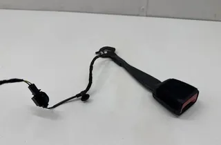 SKODA Superb 1 generation (2001-2008) Пряжка ремня безопасности переднего левого сиденья 3V0857755A 33553878