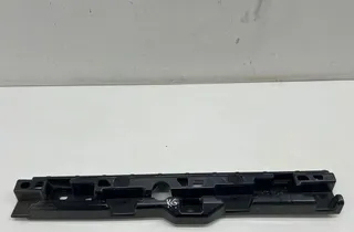 BMW 5 Series G30/G31 (2016-2023) Držiak bočného spojlera 7387343 33596234