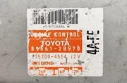 TOYOTA Carina E Блок управления двигателем 896612B570 33171121