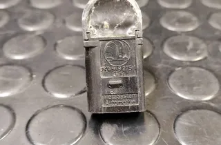 SKODA Superb 1 generation (2001-2008) Acceleration Sensor 3u0919275A 33171956