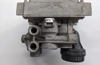 MERCEDES-BENZ ACTROS MP2 / MP3 (2002-present) Модулятор EBS A0004292624,0004292624,4801030150,A0004291924,0004291924,Ip0029 33577474