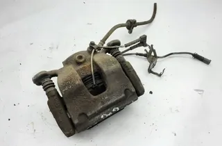 BMW 2 Series Active Tourer F45 (2014-2018) Ľavý predný brzdový strmeň 24914330