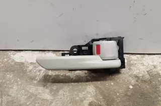 TOYOTA Sienna 4 generation (2020-2023) Правая передняя внутренняя ручка открытия 6927306110 33388600