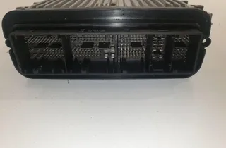 BMW 5 Series F10/F11 (2009-2017) Riadiaca jednotka motora 8516753 33228614