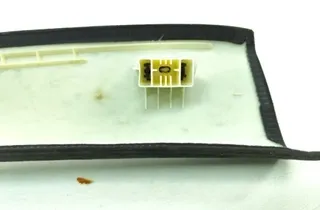 BMW 5 Series G30/G31 (2016-2023) Pravý A stĺpikový obklad 7384525 33228732