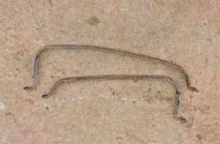 VOLKSWAGEN Transporter T5 (2003-2015) Držiak nádrže na palivo 32555790