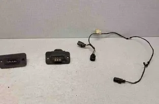 VOLKSWAGEN Caddy 3 generation (2004-2015) Contact door connector 10400167310,1J0973803,2K5907438,3B0973813,1J0973713,10017290,2K5907496,22400167510 32565474