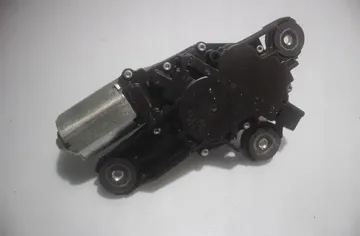 FORD Focus 2 generation (2004-2011) Motor stierača zadného okna 0390201822 32919525