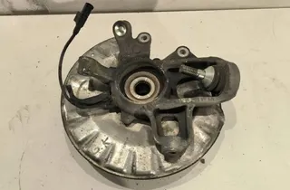 MERCEDES-BENZ GLE W166 (2015-2018) Pravý zadný náboj kolesa A1663570105LH 33202362