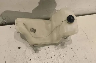 MERCEDES-BENZ E-Class W211/S211 (2002-2009) Nádrž na ostrekovač okien A2118602160 33203657