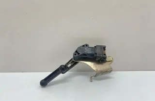 BMW 5 Series G30/G31 (2016-2023) Pravý predný snímač hladiny 6895466 31996946