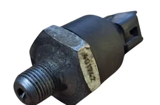 TOYOTA Avensis 3 generation (2009-2020) Meracie zariadenie na tlak oleja 401742 33245782