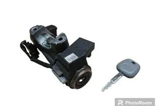 TOYOTA Avensis 2 generation (2002-2009) Zámok zapalovania 450200504 33403741