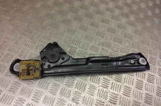 FORD EcoSport 2 generation (2013-2024) Zdvíhač pravého zadného dverového okna 51357291951 31025247