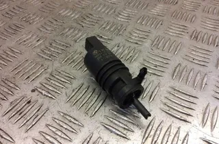 BMW 5 Series F10/F11 (2009-2017) Motor nádrže na umývanie 8362154 33401007