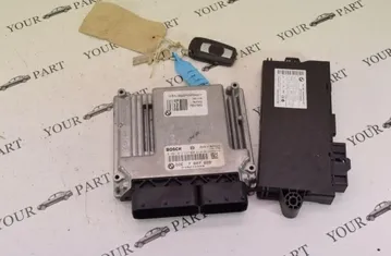 BMW 3 Series E90/E91/E92/E93 (2004-2013) Комплект зажигания 7807828 33483027