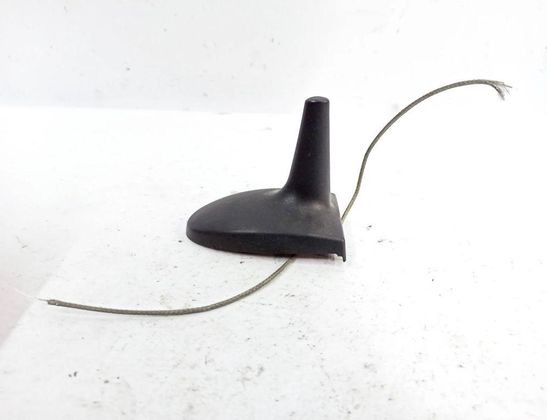 MERCEDES-BENZ CLS-Class C219 (2004-2010) Anténa 32867380