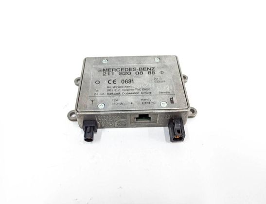 MERCEDES-BENZ CLS-Class C219 (2004-2010) Zosilňovač antény na kufri 09701212,2118200885,022019 32867707