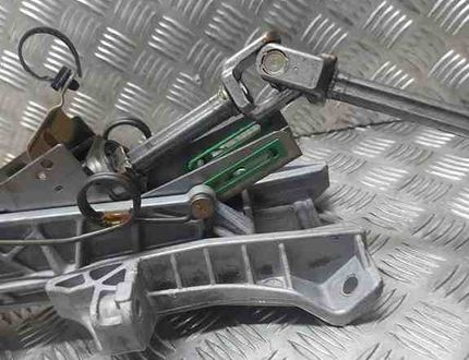 MAZDA 3 BK (2003-2009) Zámok zapalovania ZG520149B 14987289