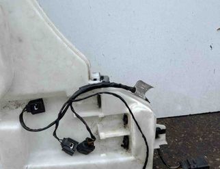 BMW X5 E70 (2006-2013) Nádrž na ostrekovač okien 911510703,#F2551 25782910