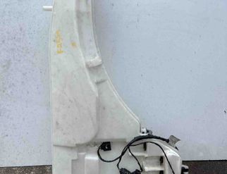 BMW X5 E70 (2006-2013) Nádrž na ostrekovač okien 911510703,#F2551 25782910